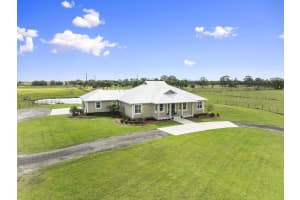 1720 Brocksmith Road, Fort Pierce, FL 34945 - MLS#B26011857