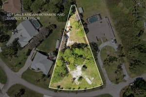 5015 Deer Run Drive, Fort Pierce, FL 34951 - MLS#B26011875