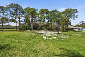 5015 Deer Run Drive, Fort Pierce, FL 34951 - MLS#B26011875