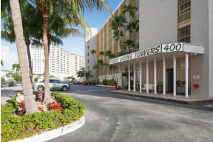 400 Golden Isles Drive, Hallandale Beach, FL 33009 - MLS#B26011877