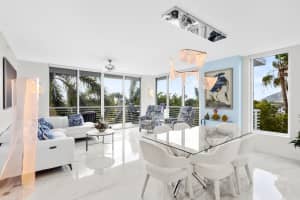 2821 Ocean Boulevard, Fort Lauderdale, FL 33308 - MLS#B26011881