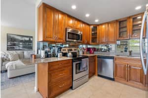 3044 Wolverton 3044, Boca Raton, FL 33434, Boca Raton, FL 33434 - MLS#B26011883