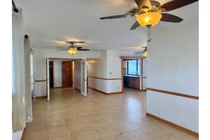 10060 214th Street, Cutler Bay, FL 33189 - MLS#B26011894