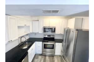 8104 Severn Drive, Boca Raton, FL 33433 - MLS#B26011904