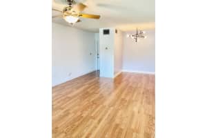 2426 17th Street, Fort Lauderdale, FL 33316 - MLS#B26011905