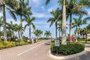 5716 S Sterling Ranch, Davie, FL 33314, Davie, FL 33314 - MLS#B26011907