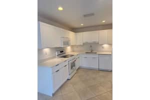 20918 Estada Lane, Boca Raton, FL 33433 - MLS#B26011937