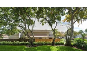 620 Commodore Drive, Plantation, FL 33325 - MLS#B26011947