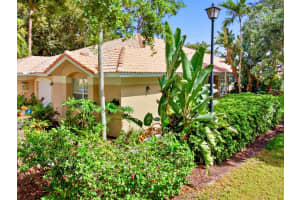 2568 Coral Trace Circle, Delray Beach, FL 33445 - MLS#B26011951