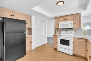 2445 72nd Avenue, Sunrise, FL 33313 - MLS#B26011953