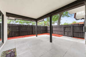 2101 White Pine Circle, Greenacres, FL 33415 - MLS#B26011966