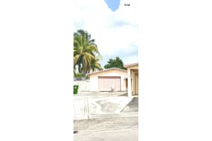 6971 1st Court, Pembroke Pines, FL 33023 - MLS#B26011973