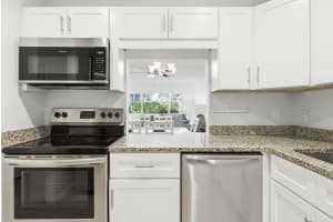 1516 Lakeside Drive, Lake Worth Beach, FL 33460 - MLS#B26011988