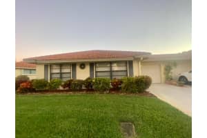 9840 Clusia Tree Drive, Boynton Beach, FL 33436 - MLS#B26012009