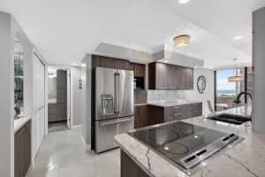 4200 Ocean Drive, Riviera Beach, FL 33404 - MLS#B26012022