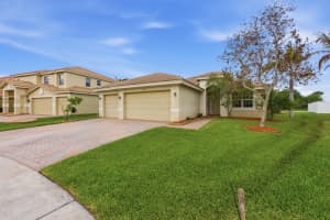 4188 Worlington Terrace, Fort Pierce, FL 34947 - MLS#B26012023