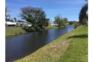 21 Oro Grande Way, Port Saint Lucie, FL 34952 - MLS#B26012026