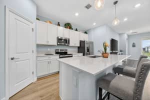 1920 Crosswood Way, Port Saint Lucie, FL 34984 - MLS#B26012027