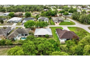 1525 Falmouth Avenue, Port Saint Lucie, FL 34953 - MLS#B26012050