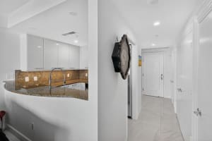 3350 27th Avenue, Miami, FL 33133 - MLS#B26012063