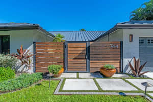 744 Windflower Court, Wellington, FL 33414 - MLS#B26012066