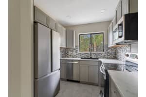 1846 24th Place, Vero Beach, FL 32962 - MLS#B26012091