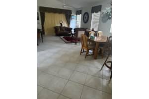 6037 Rossmoor Lakes Court, Boynton Beach, FL 33437 - MLS#B26012118