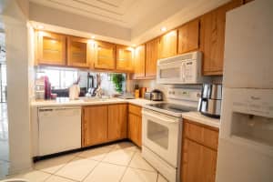 112 Lake Emerald Drive, Oakland Park, FL 33309 - MLS#B26012175