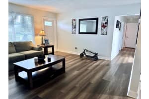 10900 18th Place, Pembroke Pines, FL 33026 - MLS#B26012212