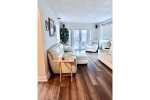 10900 18th Place, Pembroke Pines, FL 33026 - MLS#B26012212