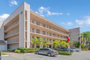 2704 104th Avenue, Sunrise, FL 33322 - MLS#B26012293