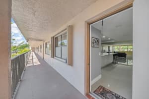 2704 104th Avenue, Sunrise, FL 33322 - MLS#B26012293