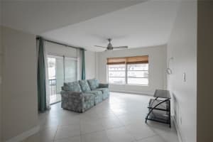 4152 Inverrary Drive, Lauderhill, FL 33319 - MLS#B26012304