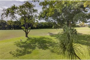 10 Southport Lane, Boynton Beach, FL 33436 - MLS#B26012307