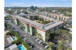 5300 24th Terrace, Fort Lauderdale, FL 33308 - MLS#B26012319