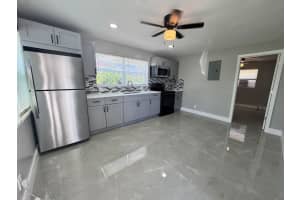 189 27th Place, Boynton Beach, FL 33435 - MLS#B26012324