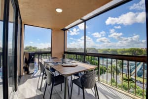 600 Egret Circle, Delray Beach, FL 33444 - MLS#B26012342