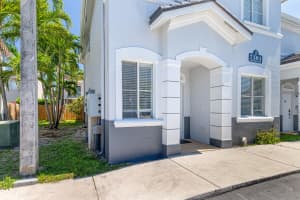 7301 174th Terrace, Hialeah, FL 33015 - MLS#B26012353