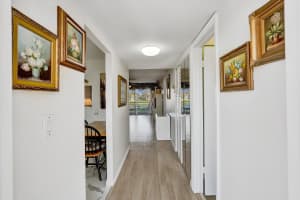 9421 Sunrise Lakes Boulevard, Sunrise, FL 33322 - MLS#B26012360