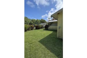 5512 Buchanan Drive, Fort Pierce, FL 34982 - MLS#B26012380