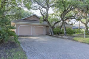 1027 Mangrove Lane, Vero Beach, FL 32963 - MLS#B26012392