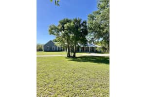 2135 55th Avenue, Vero Beach, FL 32968 - MLS#B26012393