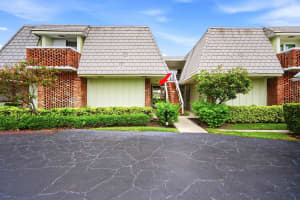 324 Orange Tree Drive, Atlantis, FL 33462 - MLS#B26012405