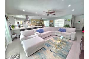 8730 17th Court, Pembroke Pines, FL 33024 - MLS#B26012434