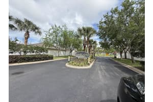 5234 Oakland Lake Circle, Fort Pierce, FL 34951 - MLS#B26012457