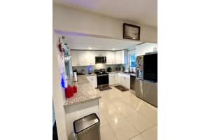 650 Todd Avenue, Port Saint Lucie, FL 34983 - MLS#B26012472