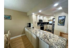 8921 Hollybrook Boulevard, Pembroke Pines, FL 33025 - MLS#B26012483