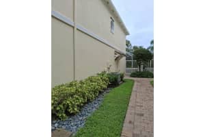 156 Santa Barbara Way, Palm Beach Gardens, FL 33410 - MLS#B26012505