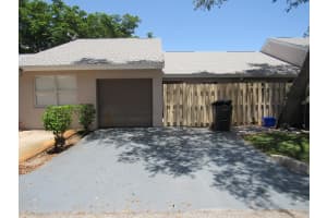 5203 Glencove Lane, West Palm Beach, FL 33415 - MLS#B26012519