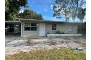 216 Maria Street, Fort Myers, FL 33916 - MLS#B26012520